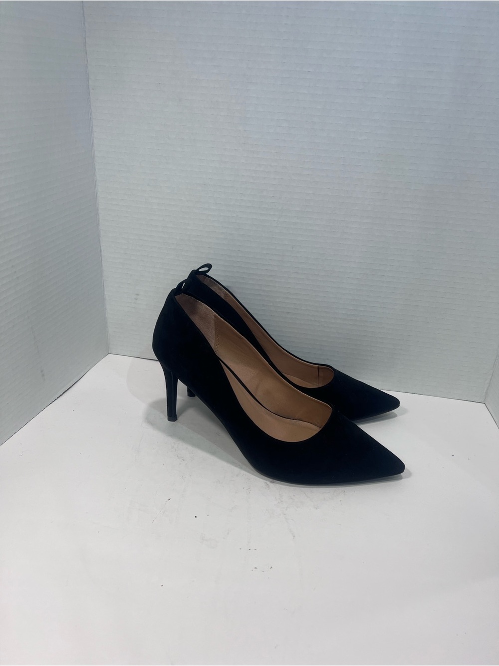 torrid Black Pointed-Toe Suede Pumps
